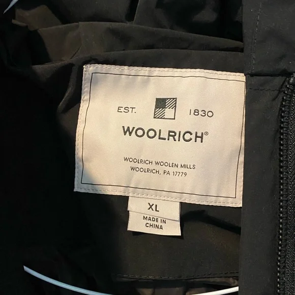 Woolrich Puffy Prescott Parka - Picture 2 of 4
